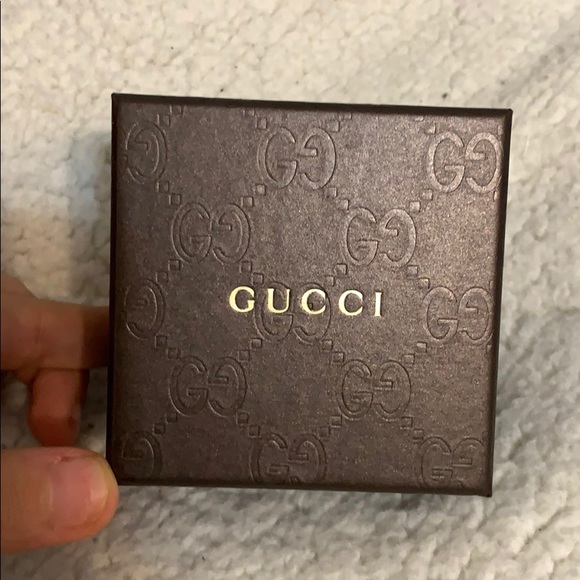 Gucci ring box